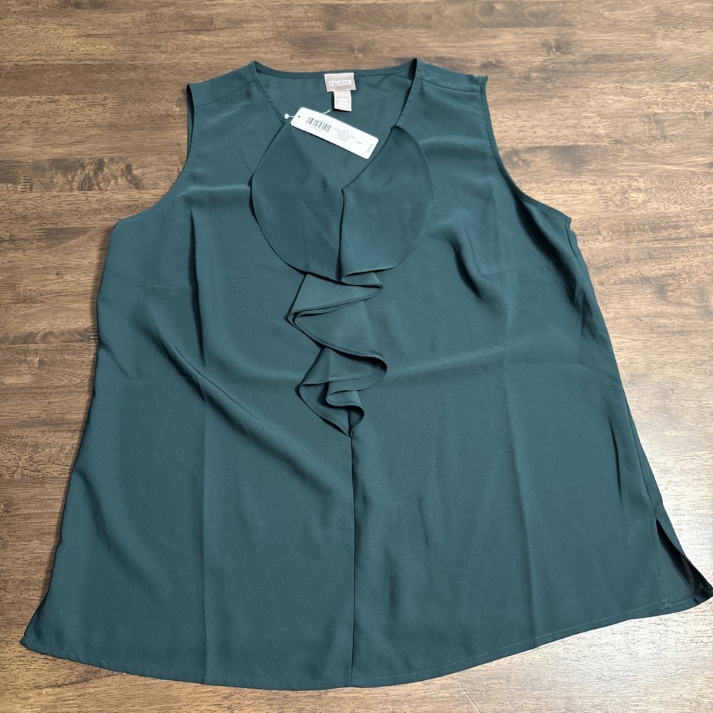 Chico's 1 Crepe Swiss Pine Sleeveless VNeck Double Ruffle Layer‎ Tank NWT Green